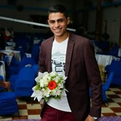👑MOoDy ESsam 👑