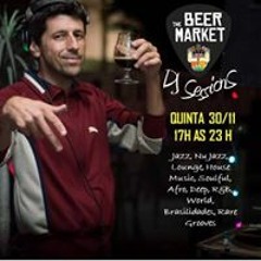 Dee Jay Captain Wander