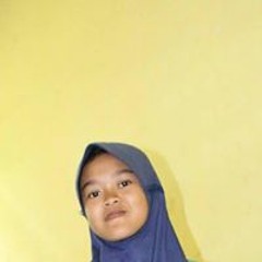 Riskia Khalis Wardani