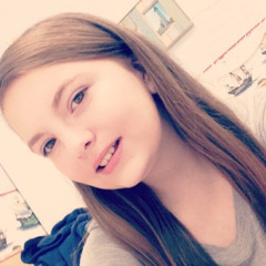 Taylor Lintner