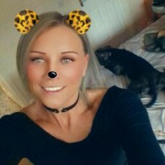 Rebecca Cee