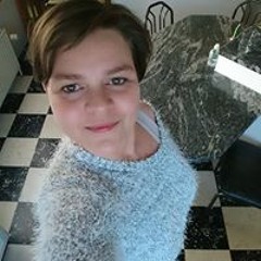 Angie Tizza