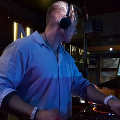 Dj TzeiWee