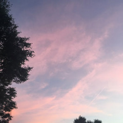 <3