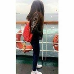 Amna Khan