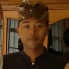 Made Ari Siswadi