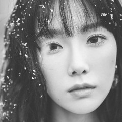 Giữa đêm khuya Taeyeon SNSD khiến fan hoang mang với động thái lạ trên Instagram TinNhaccom