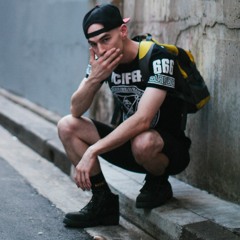 S P A C E M A N @HIPHOPMETALHEAD