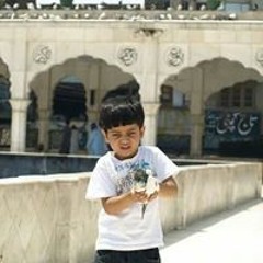 Muzammil Aslam