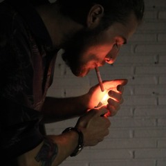 DYL NYE
