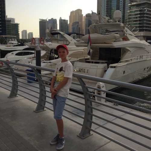 Stream Daniel Kiz music Listen to songs, albums, playlists for free