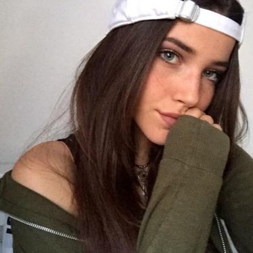 Julia Robinson’s avatar