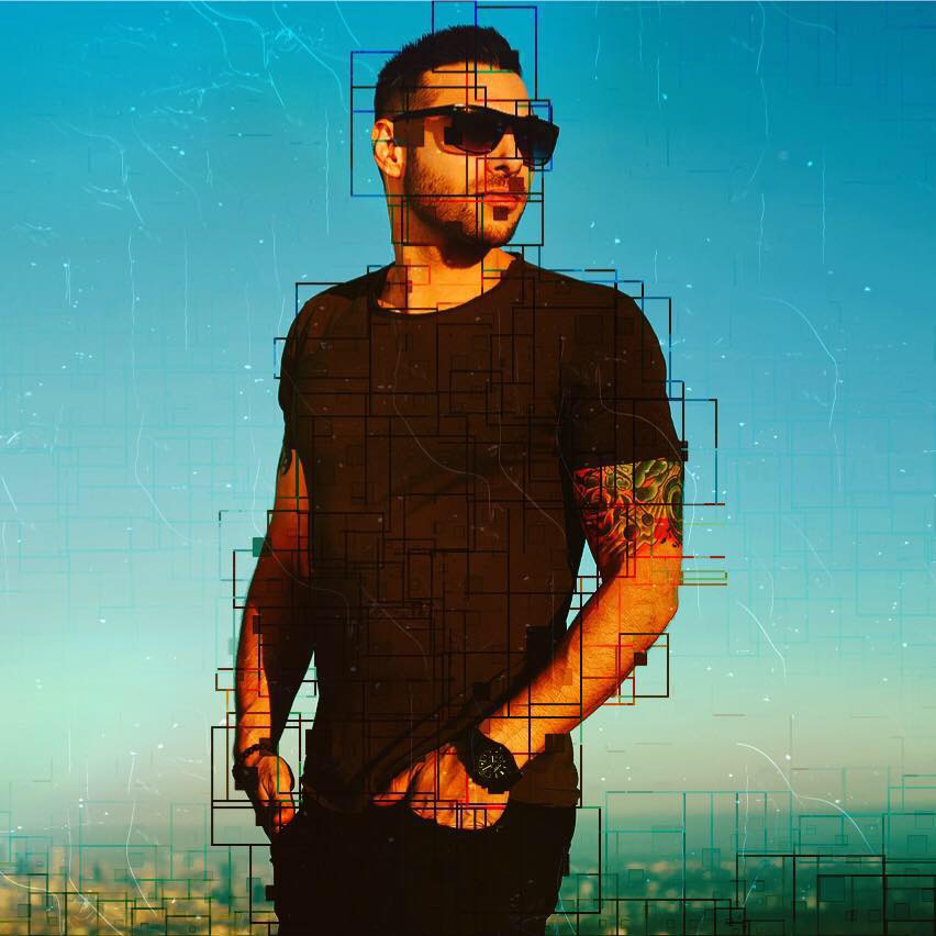 Digital Noise Radio