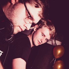Two_FACEZ