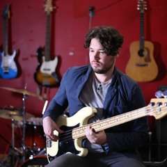 Sean Oliver Trio- Have you met Mrs Jones