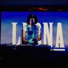 Leona