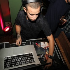 Dj Wall-e