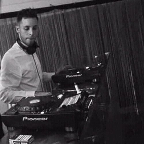 XH - I Am The Selector (Original Mix)