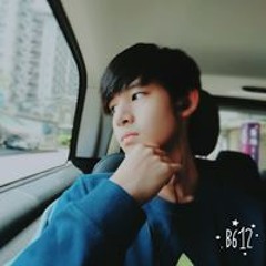 Howard  Chen