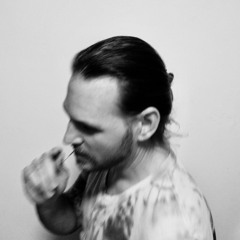 Christopher Choz1n
