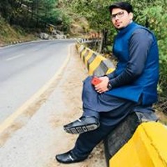 Niku Khan