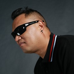 DJ Gizmo Official