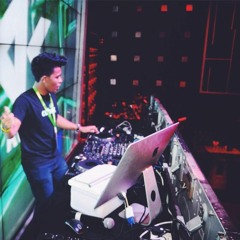 Official VIC MEXXNIMA