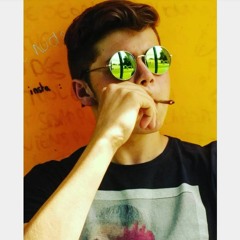 Simon Viaroud