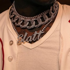 𝐸