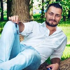 Максим Абраменко