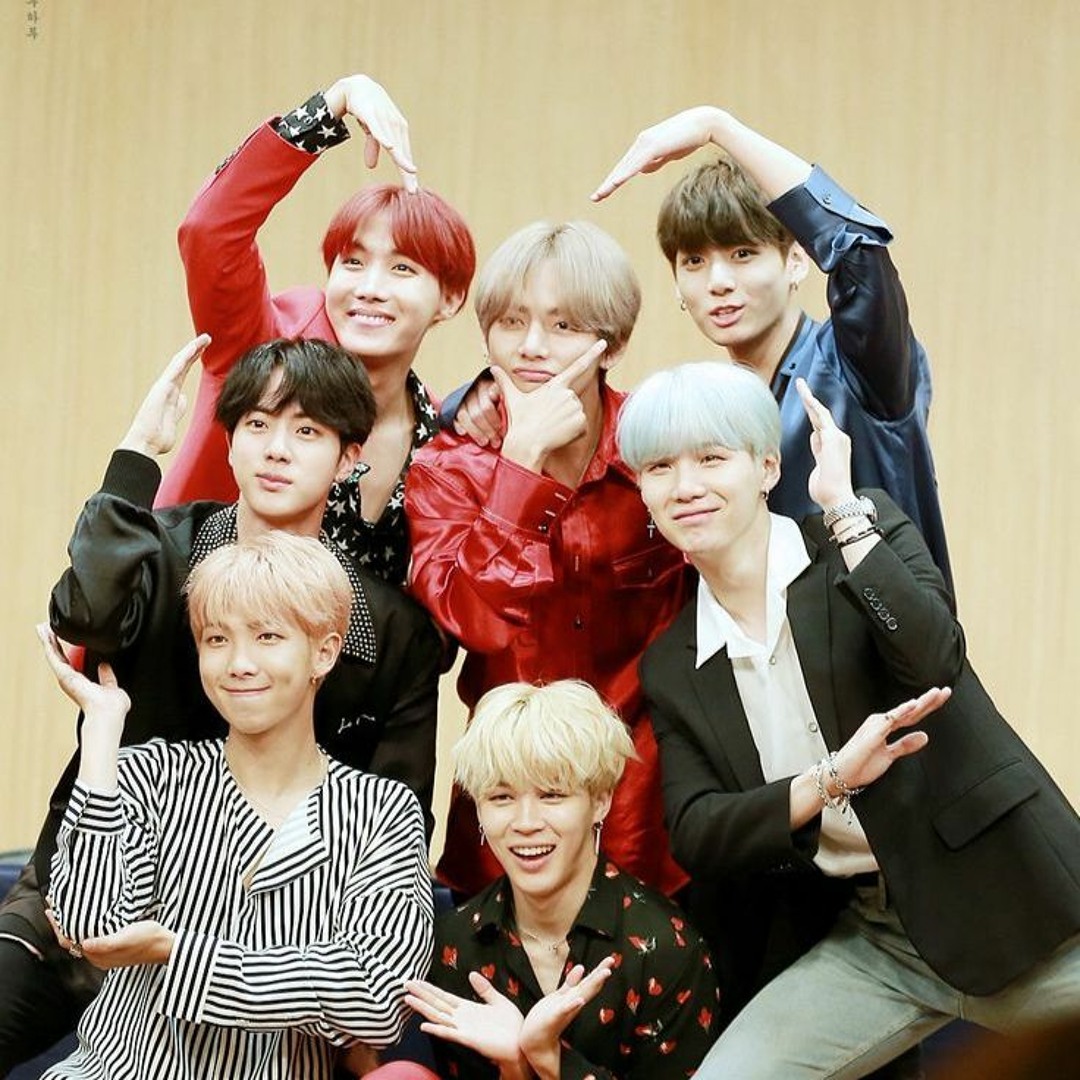 防弾少年団(BTS) - luna Stream Luna BTS music | Listen to songs, albums, playlists for