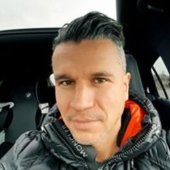 Mario Renroew