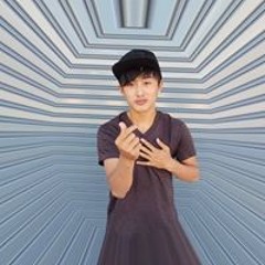 M Dee San
