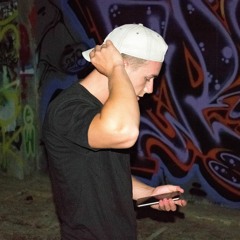 Black Caviar - You Ain't Gotta Bounce To This (bravo. remix) (Free Download)