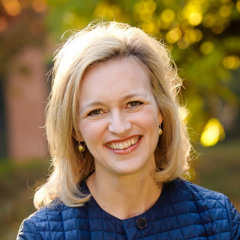 Laura Cox Kaplan