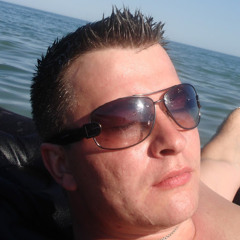 Олег Полонников