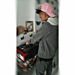 Bailoteo sabroso niño