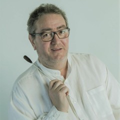 Angel Crespo - Director