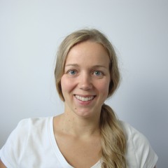 Aili Kuutan Coach/Writer/Yoga & Meditation Teacher