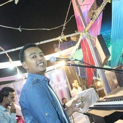 احبك احبك انا مجنونك / الحوت احمد حمدي