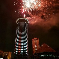 J La Decimotercera