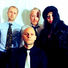 Super Massive Black Hole (Muse)