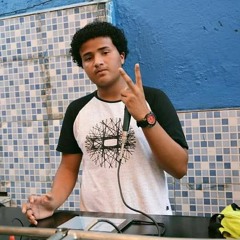 DJ CABELUDO O BRABO
