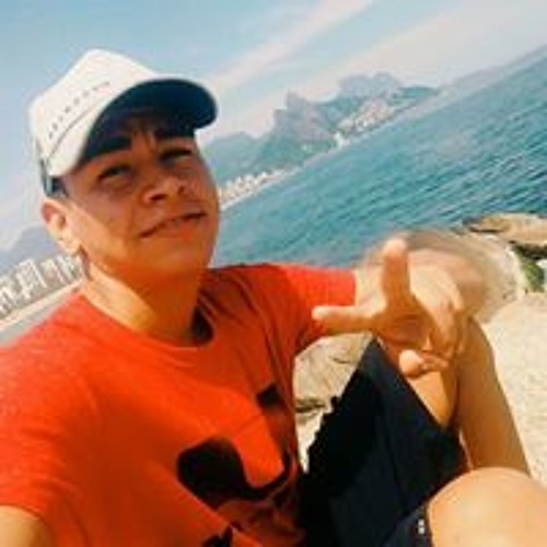 Lucas Soares’s avatar