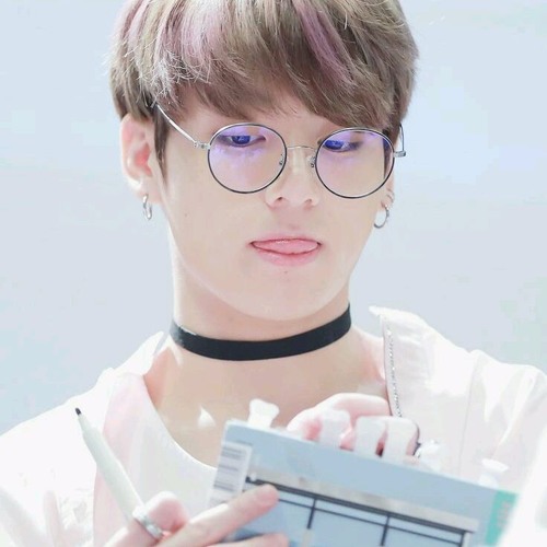 Luca X Sora Inquisitormaster / Kingdom Hearts+mother3 : Strife Family