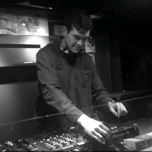 A Violent Noise (Four Tet Remix) / On Hold (Jamie XX Remix)