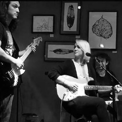 April Come She WIll (Cover-Simon & Garfunkel)