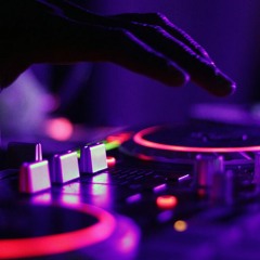 ✘ EGRESADA FIESTERA - 2018 DJ RENGIFO FT MatiiMix]