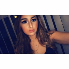 Chloe Richards