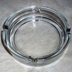 ASHTRAY aYo